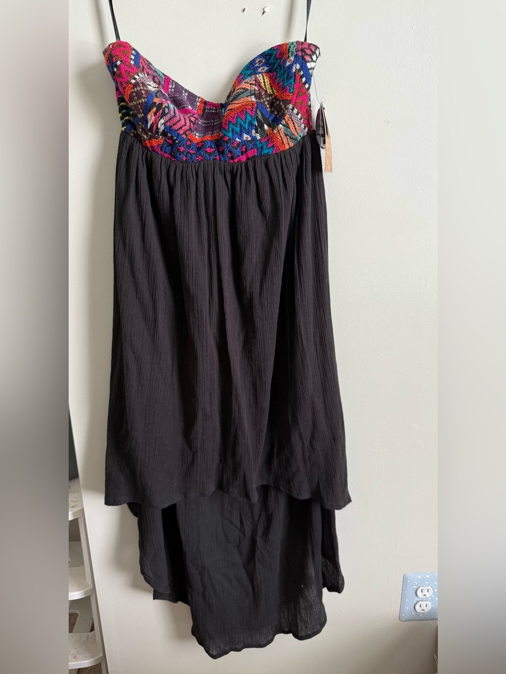 Billabong High-Low Dress Medium with Multicolor Embroidered Waist